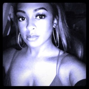 Meet your Posher, Dnai